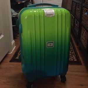 Carry on suitcase